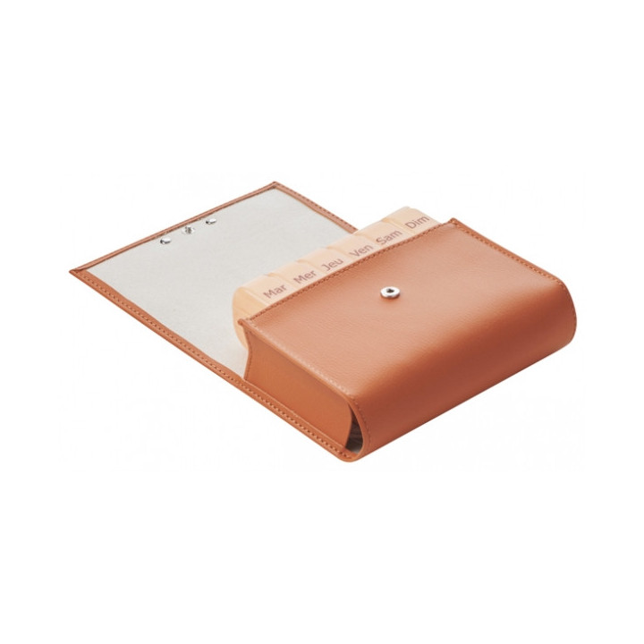 PILBOX MAXI BROWN